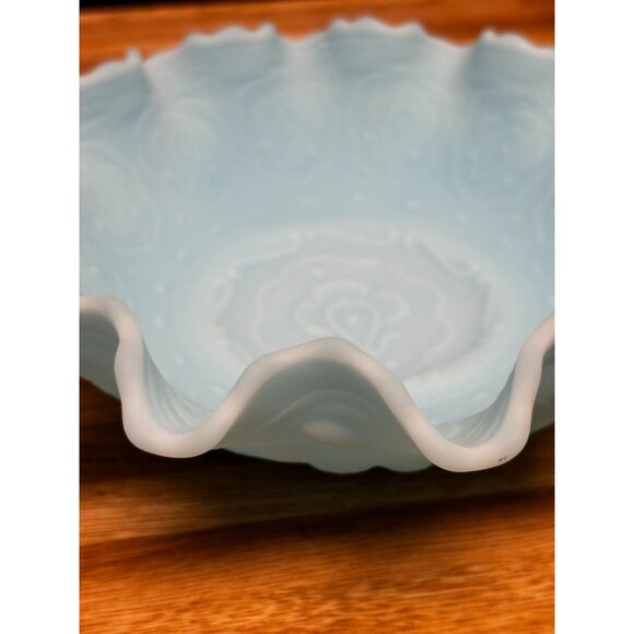 VTG Fenton Bowl blue Glass Ruffled Edge Candy Jewelry Fruit Compote 7 5/8" - Picture 5 of 8